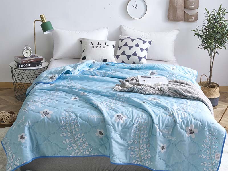 Ultrasonic blanket