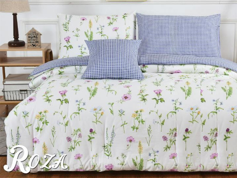 Multi piece quilt set