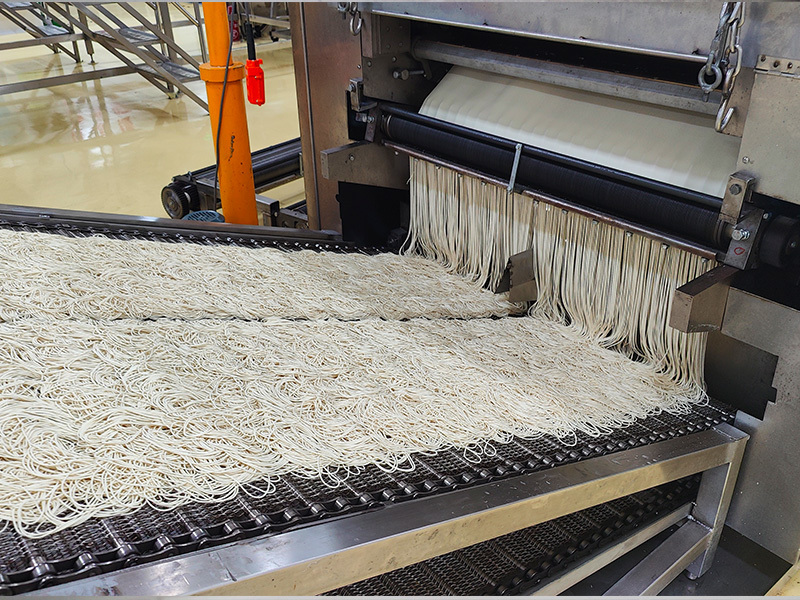 Steamed noodle production line