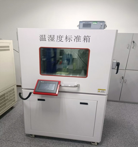 温湿度表校准装置专门针对指针式温湿度表和数显式温湿度表开展检定与校准工作，是保障环境监测数据可靠性的关键设备。