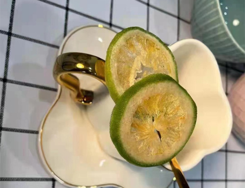 dried lime