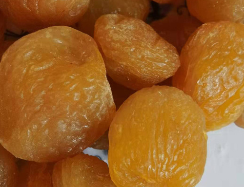 Dried apricots