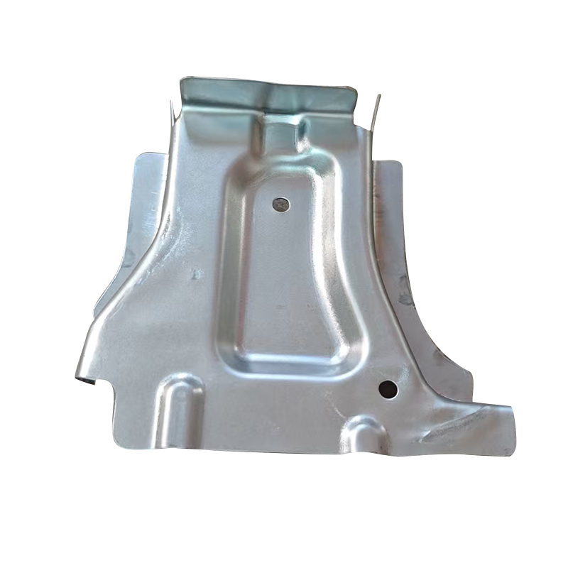 Right front longitudinal beam connected to inner panel