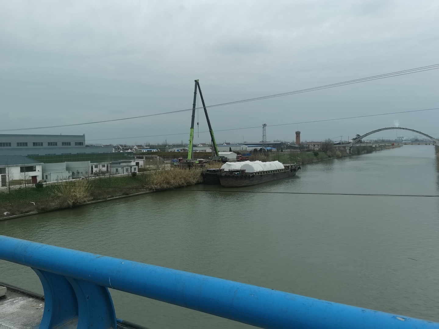 The FRP tower 6 meters in diameter and 25 meters in length  board  at the company's simple dock,ready to sail to Singapore on 22 February 2023.