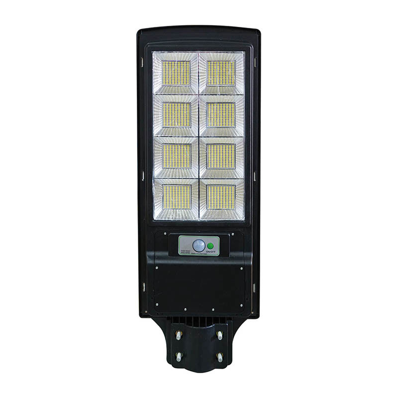 Integrated street light with 8 heads and 936 beads