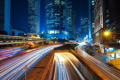 The difference between public lighting and traditional light sources