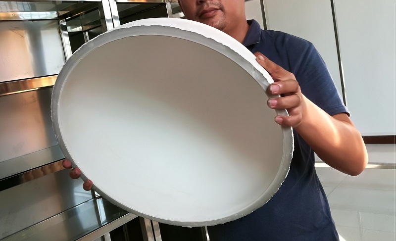 Large size isostatic pressing ceramic pot successfully developed