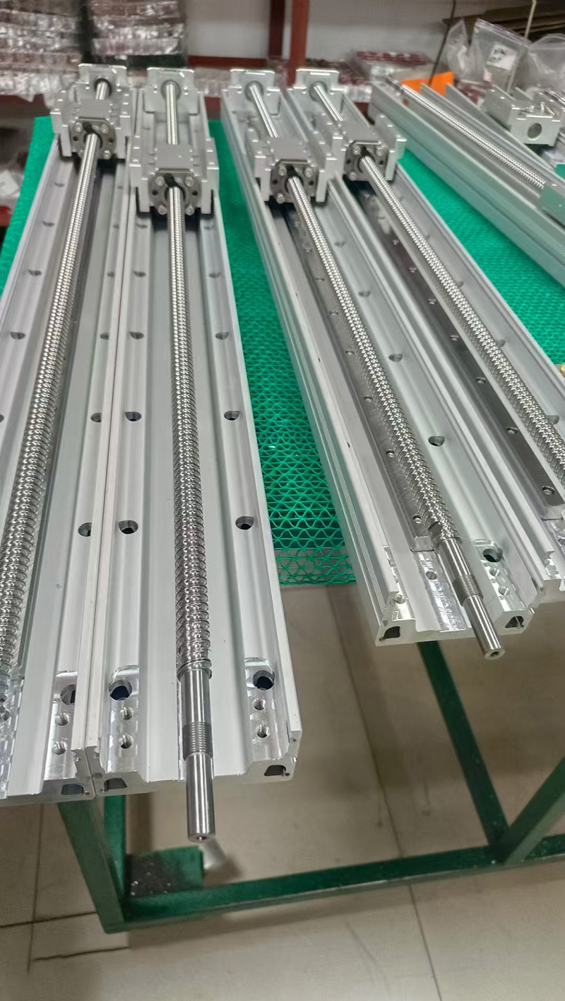 Heavy-Duty Aluminum Extrusions: Balancing Aesthetics and Functionality for Modern Architecture