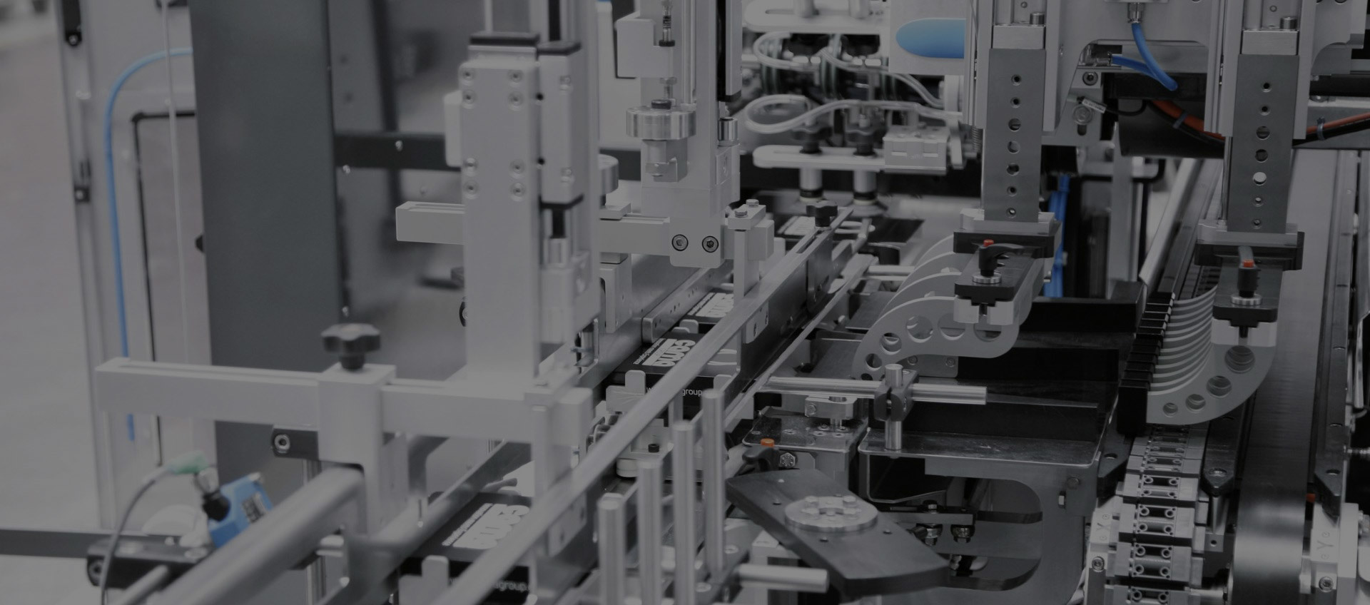 Specializing in high-end intelligent equipment customization research and development