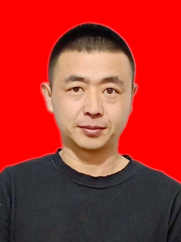 优秀员工　贾兴海
