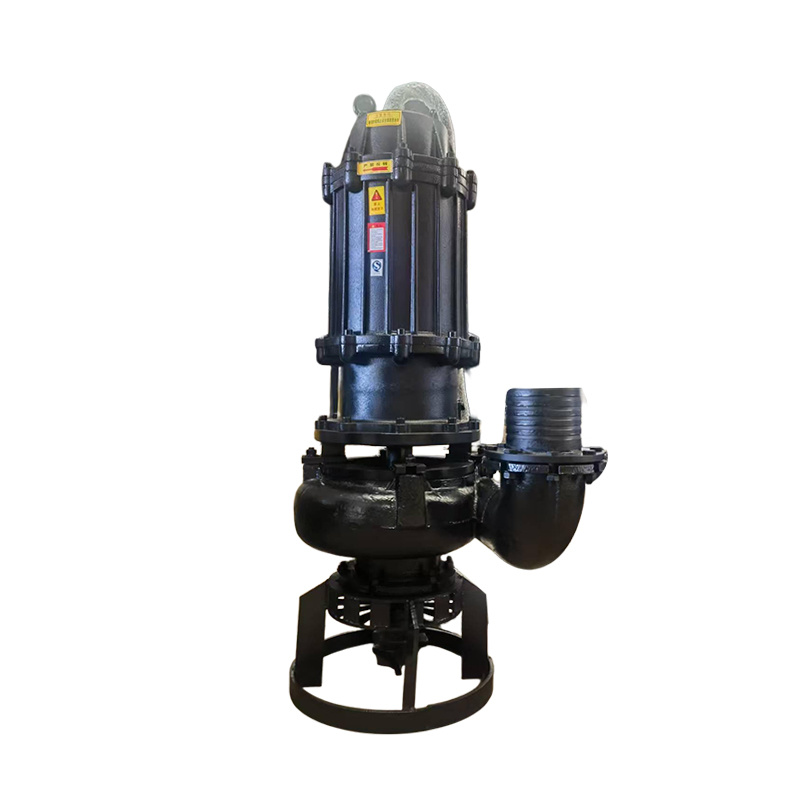 Submersible slurry pump