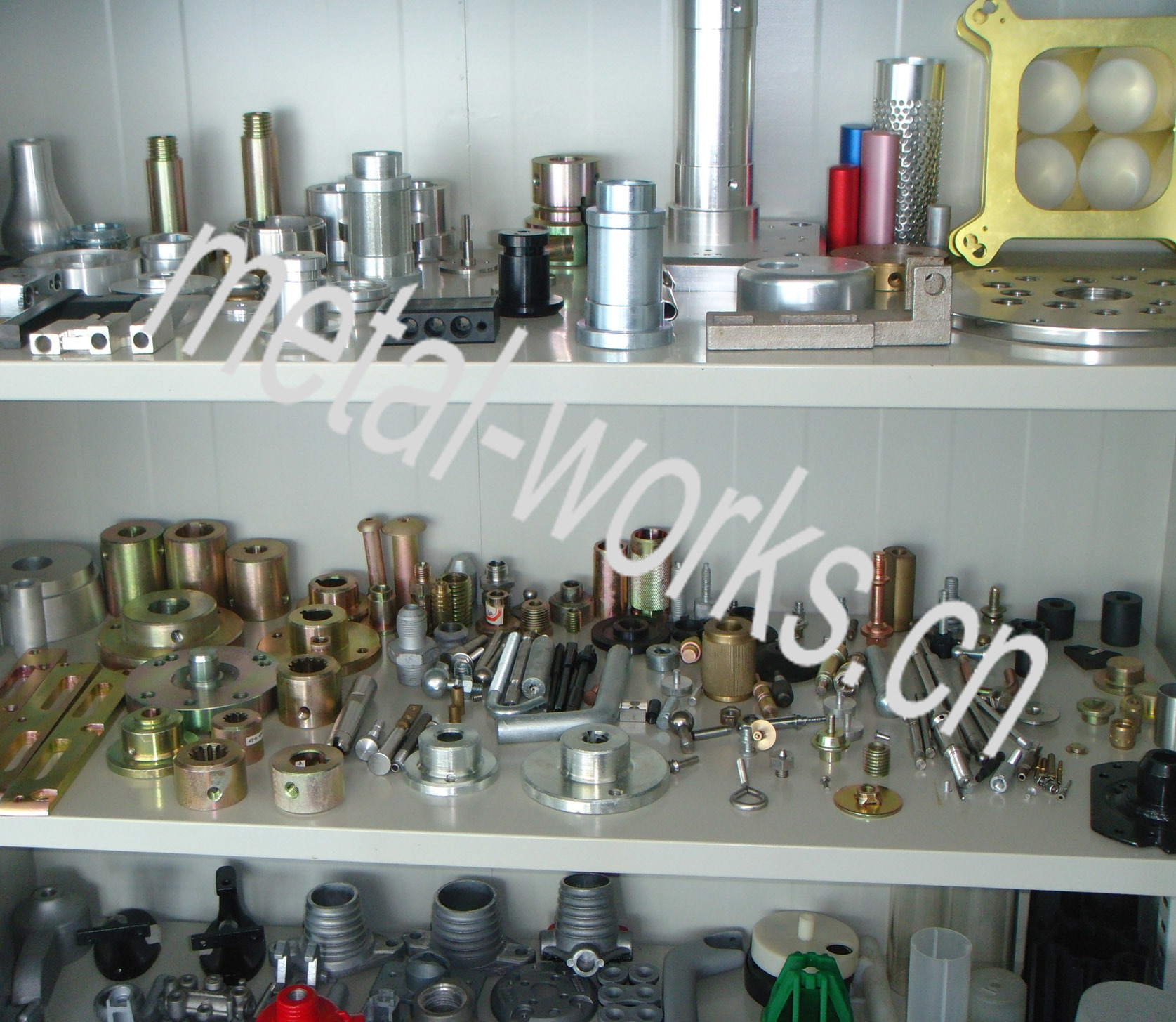 7- Show Room-08