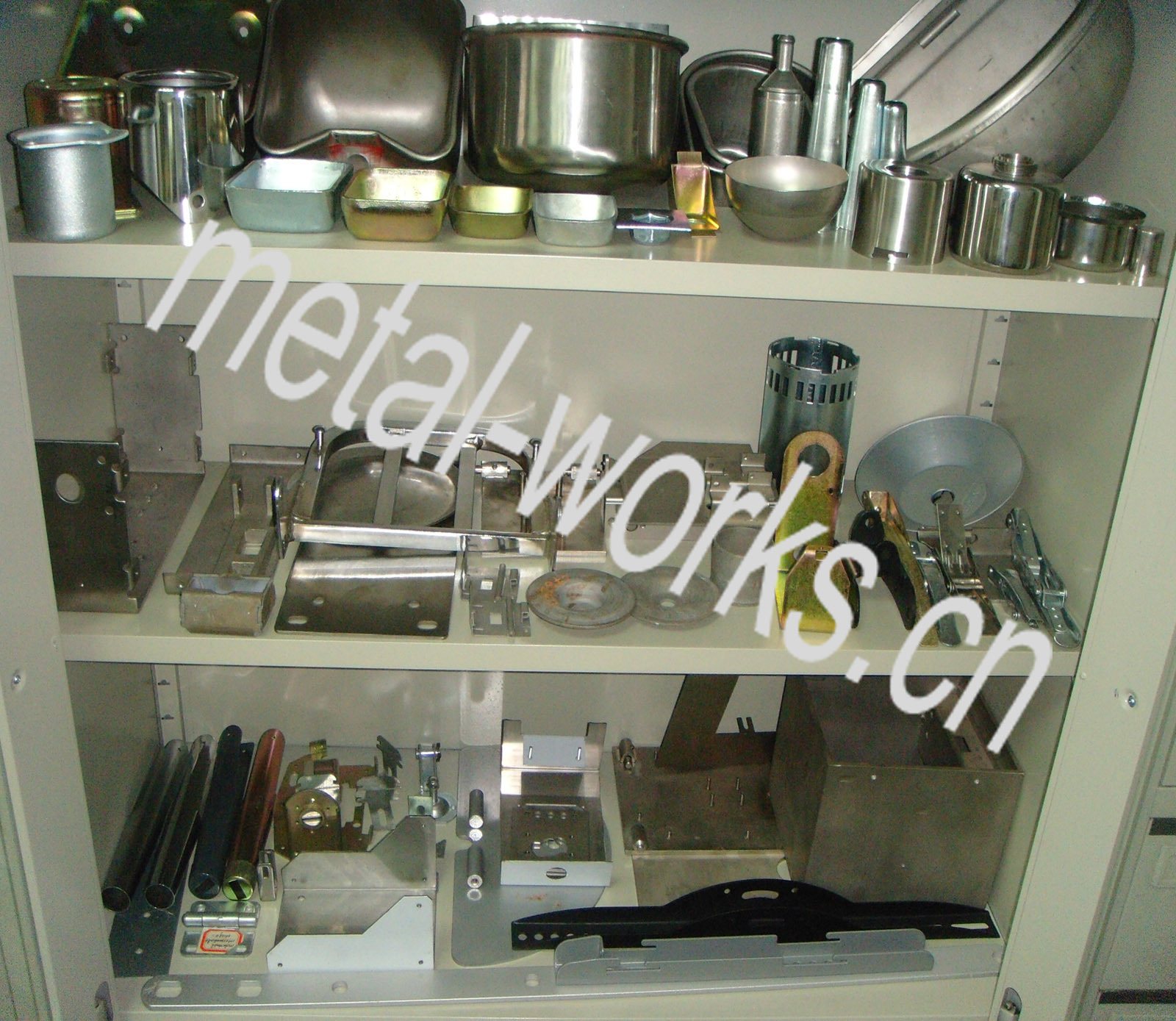7- Show Room-06