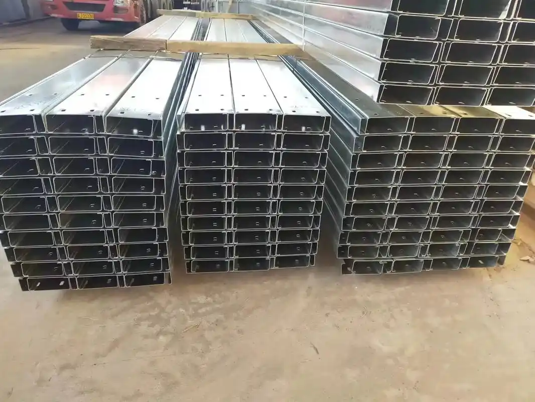 C、Z冷弯型钢