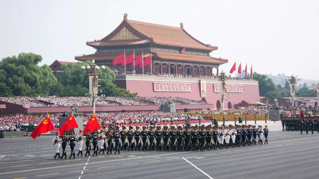 銘記歷史 砥礪前行：順康檢測組織觀看紀(jì)念中國人民抗日戰(zhàn)爭暨世界反法西斯戰(zhàn)爭勝利80周年閱兵儀式