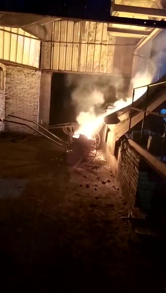Metal Melting Furnace.mp4