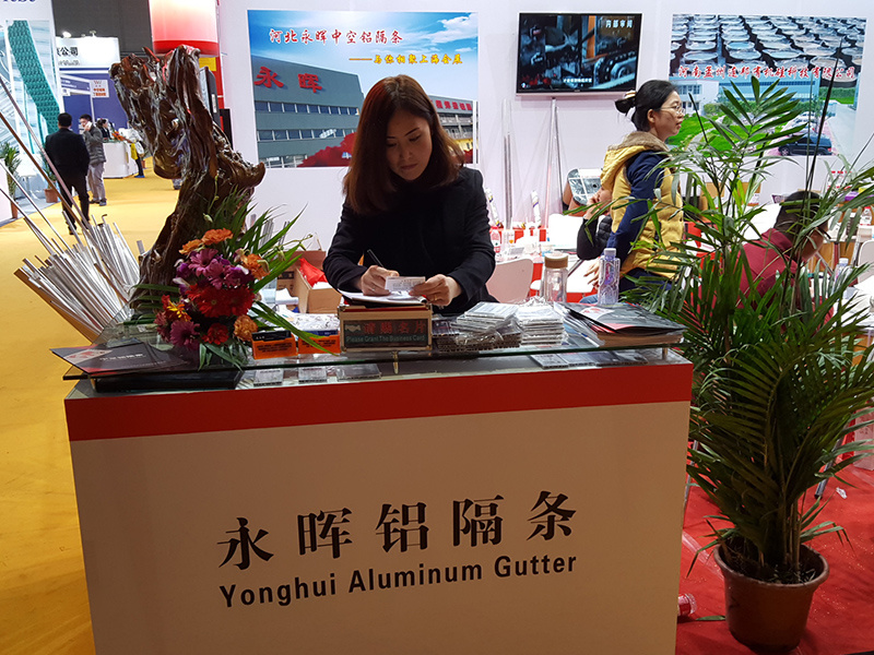 中空玻璃暖边条与普通铝隔条有何区别? 中空玻璃暖边条与普通铝隔条有何区别?
