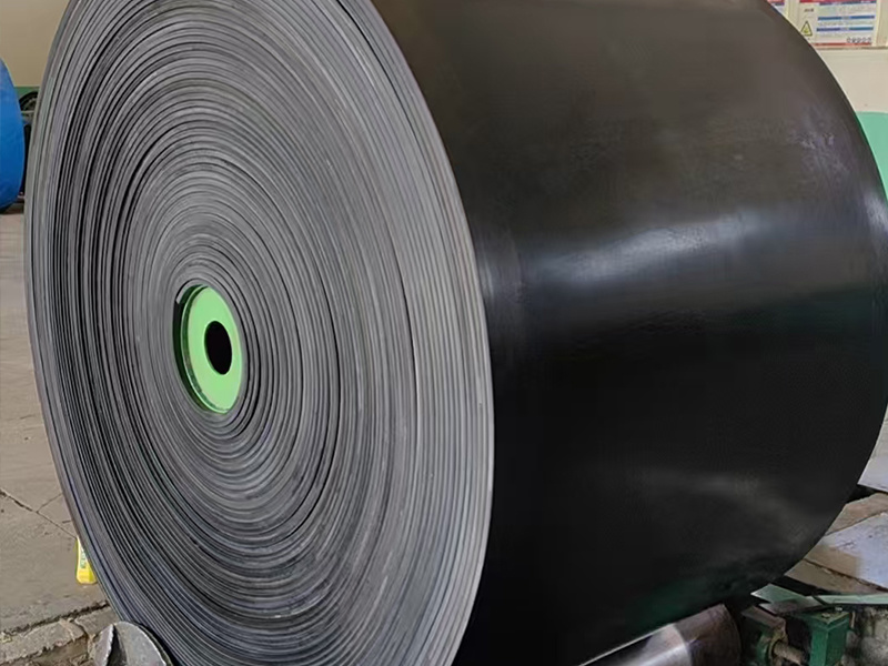 Heat-resistant conveyor belt