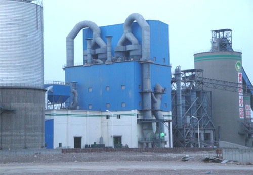 新疆青松日產6千噸擠壓系統(tǒng)