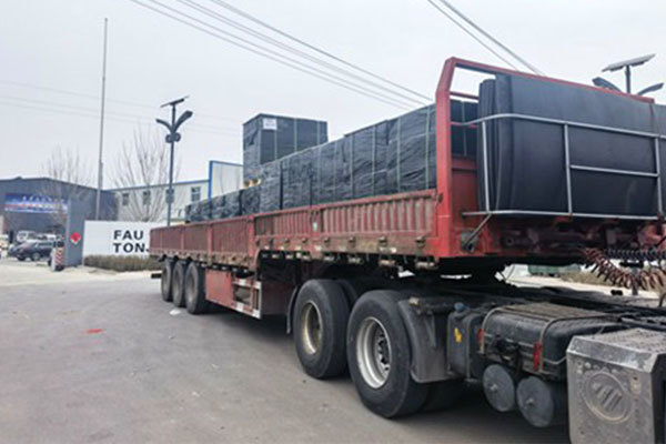 Shipping to Pakistan