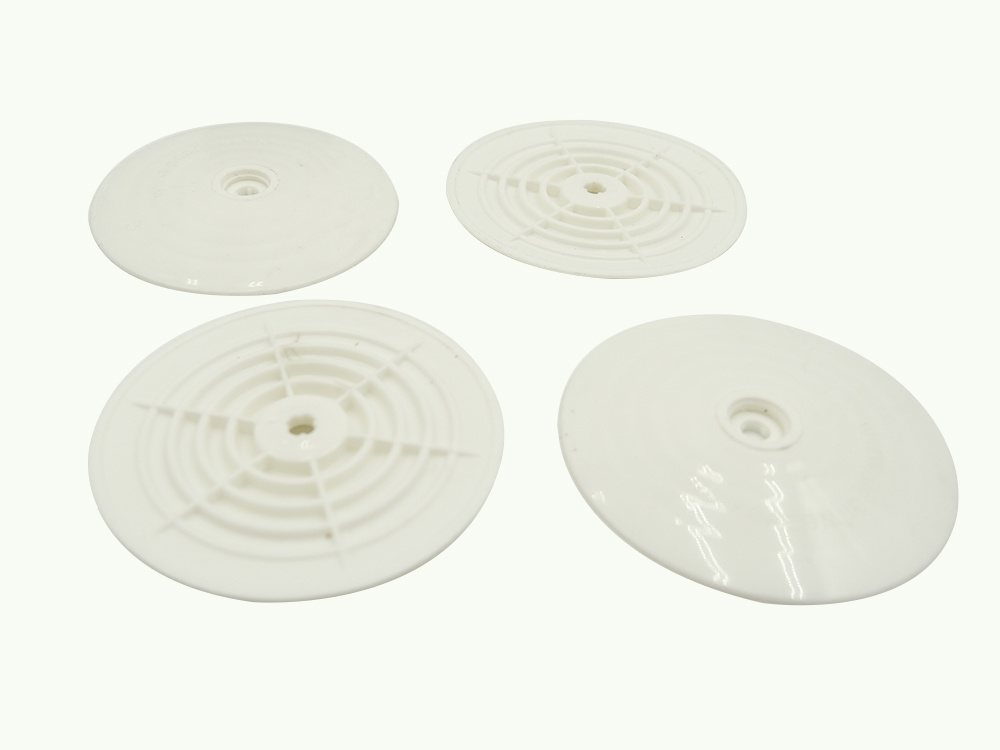 Plastic fixing plate