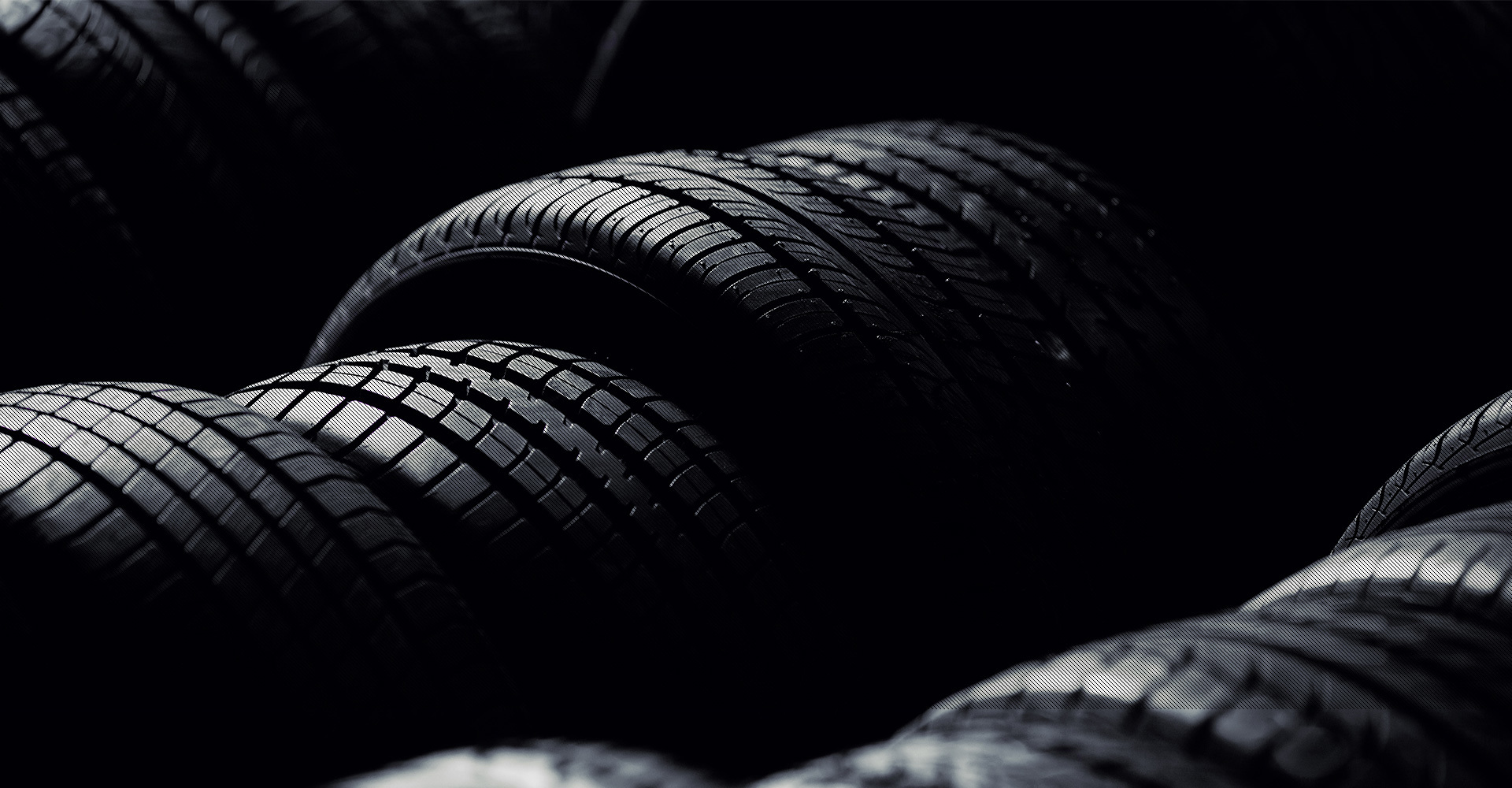 RUBBER-GRADE ZINC OXIDE, WIDELY USED IN THE RUBBER TIRE MANUFACTURING INDUSTRY