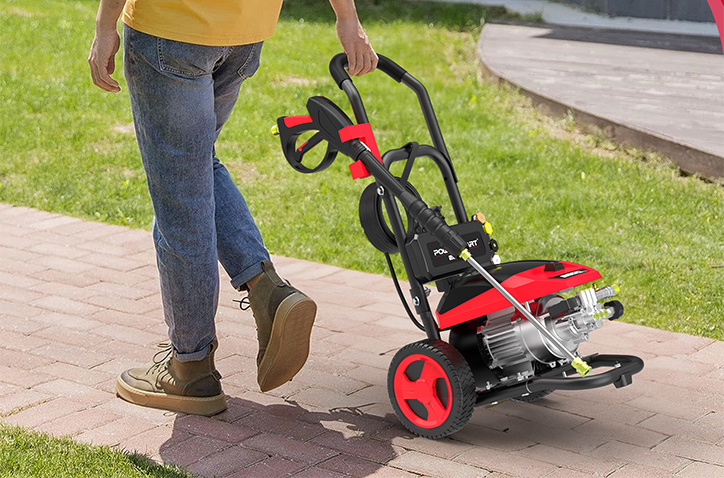 Precautions for the storage of lawn mowers