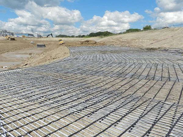 Steel-Plastic Geogrid