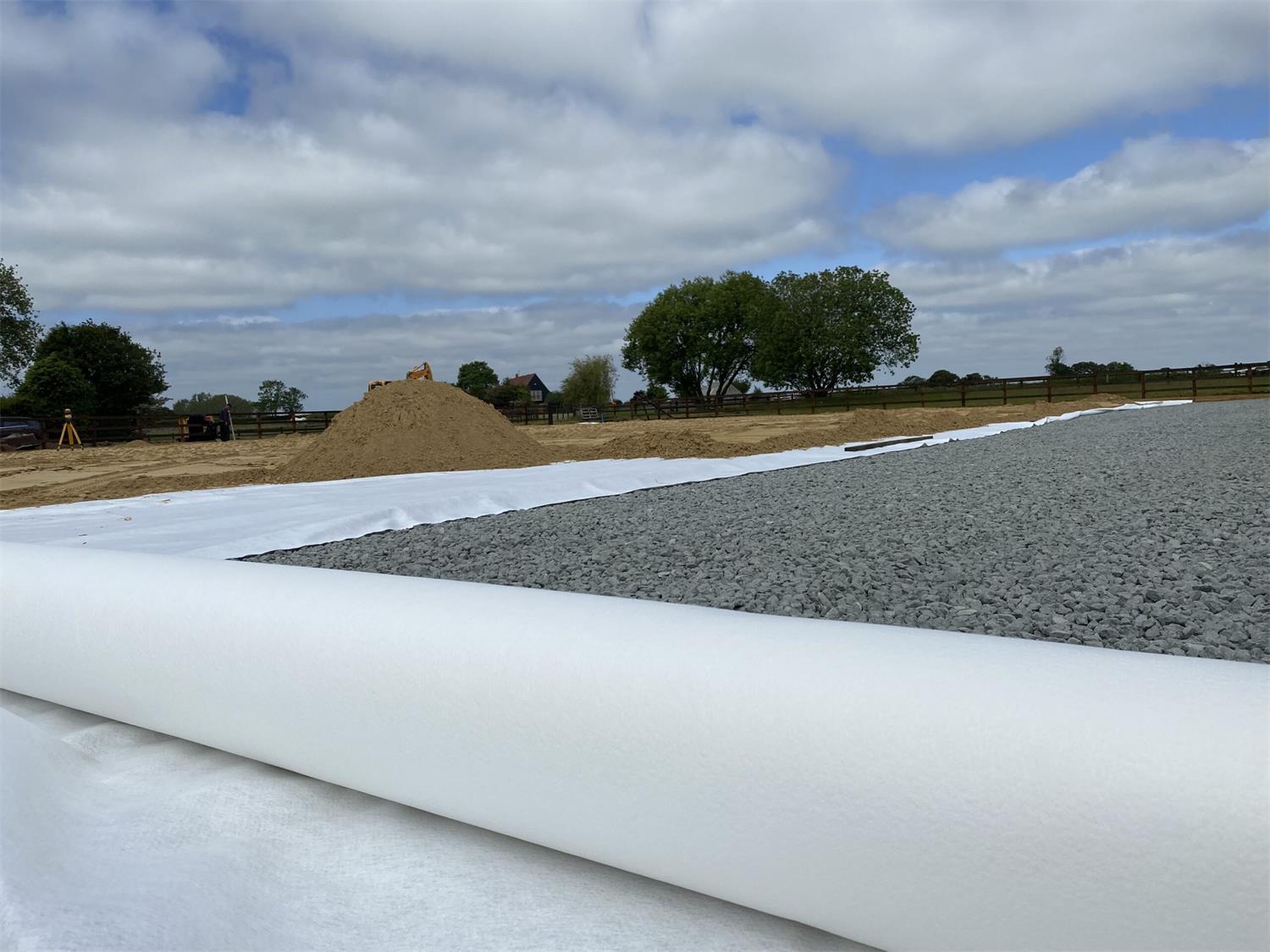 Polyester staple fiber non-woven geotextile