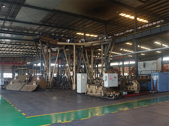 Chain Manufacturing Machine