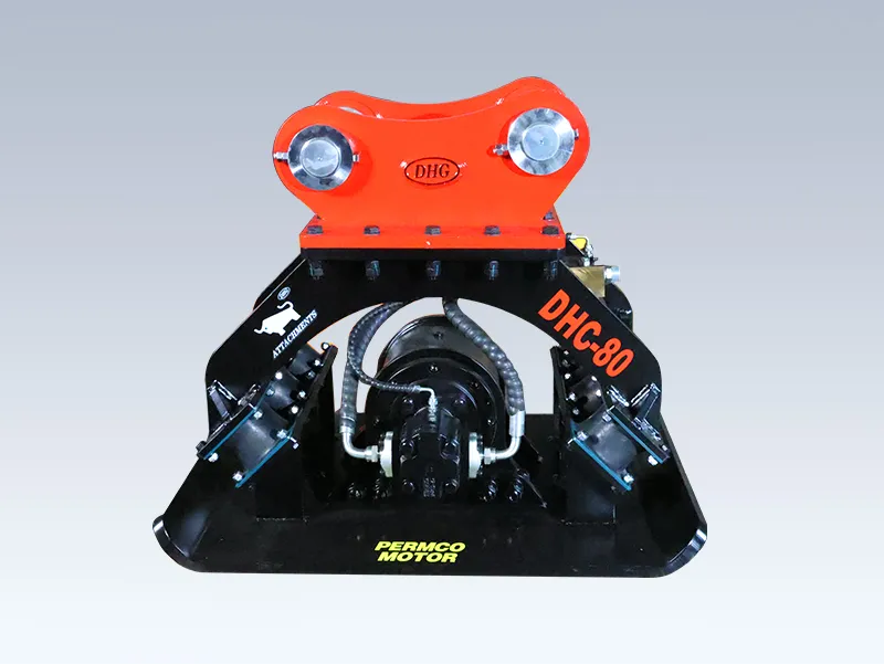 Hydraulic plate compactor