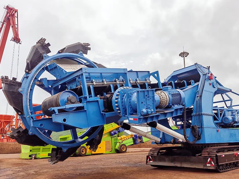 ​​Crawler-mounted Mobile Bucket Wheel Stacker-Reclaimer​