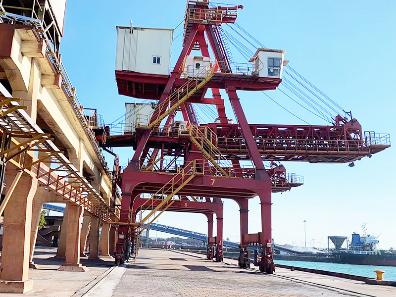 ​​Mobile Ship Loader​