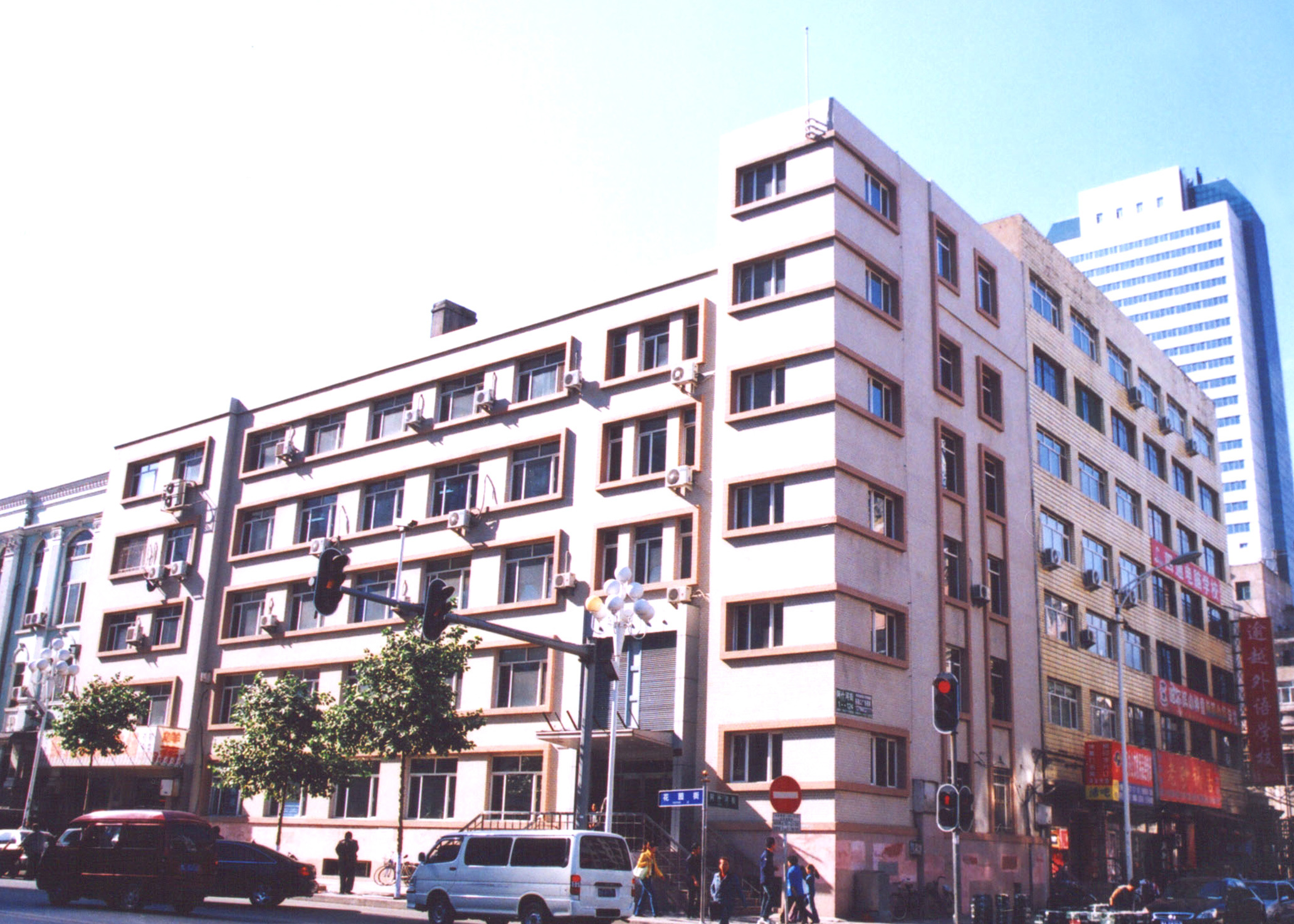 黑龙江省八达筑路公司