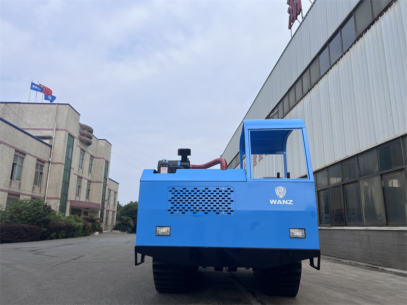 乘坐式5.5T-4102版履带车