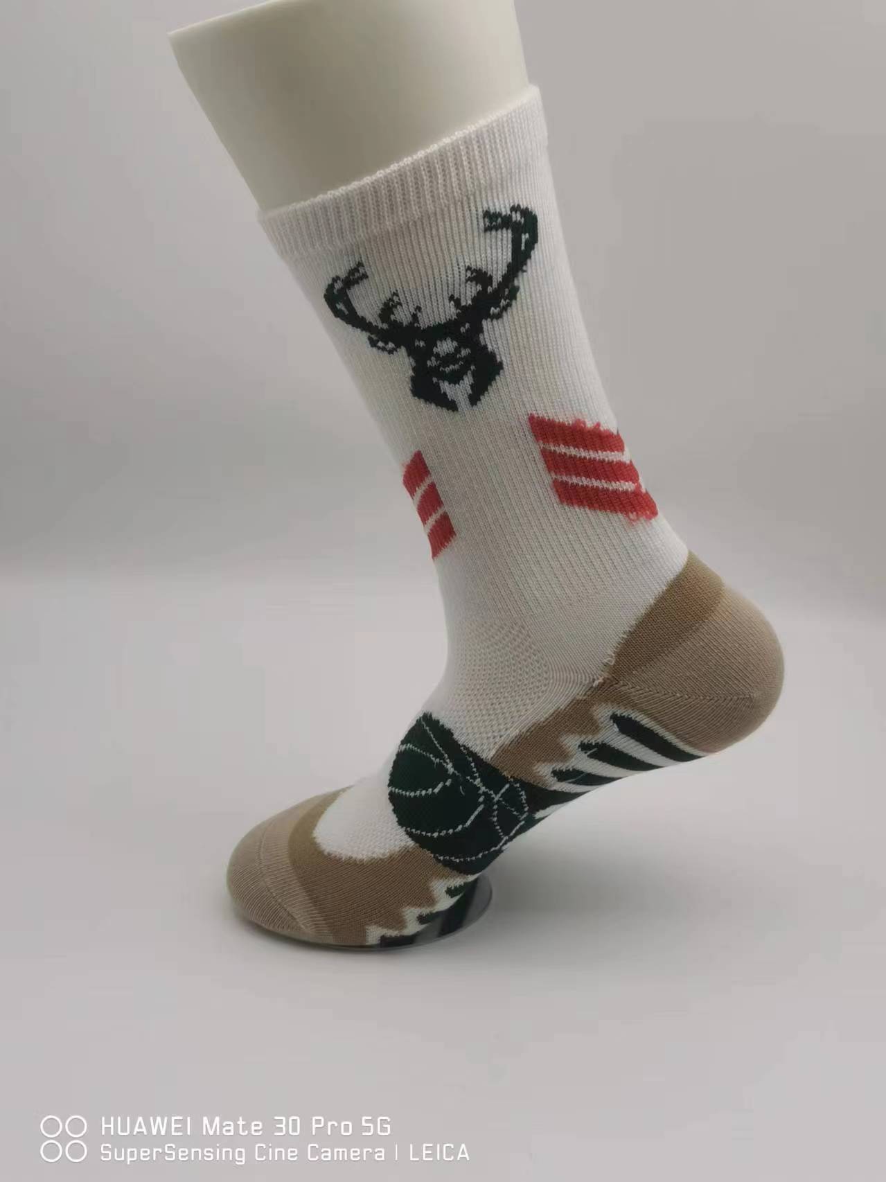 Men's sports casual socks(Item No.011)