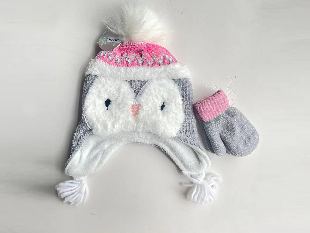 Hat(m006)