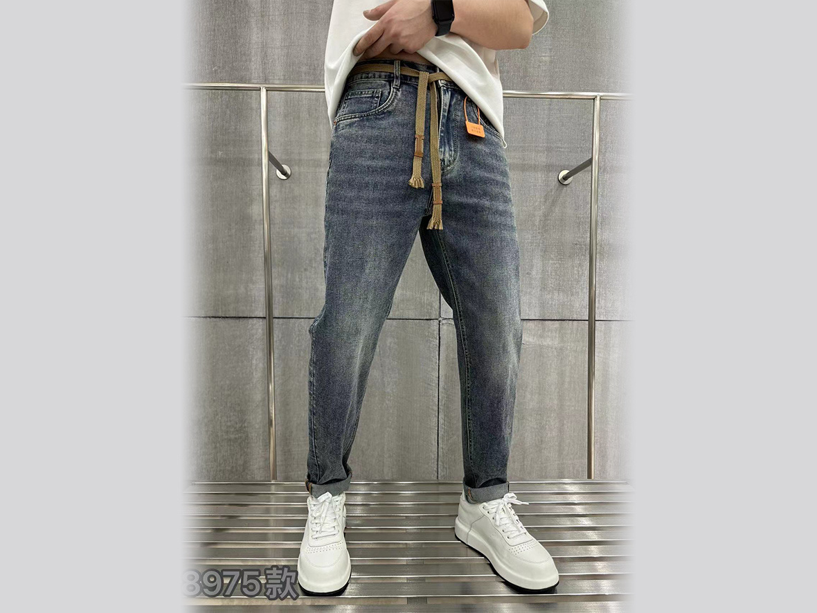 Jeans (Item No.8975)