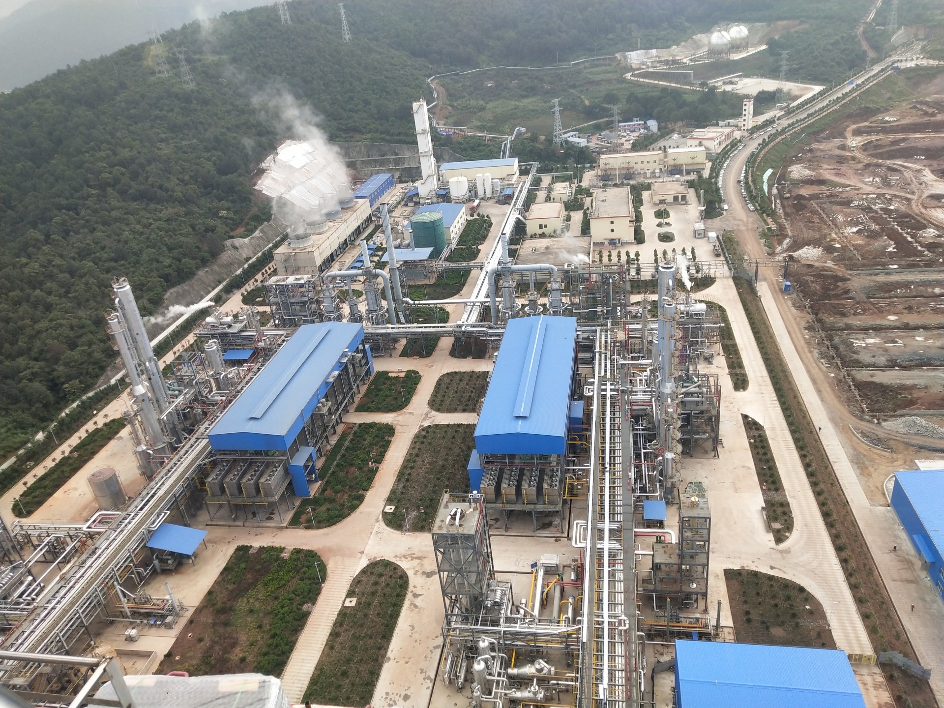 Yunnan Xiangfeng Petrochemical Co., Ltd.'s 500,000-ton annual urea-based organic compound fertilizer project