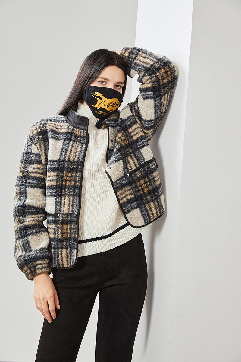OUTWEAR & JACKETS