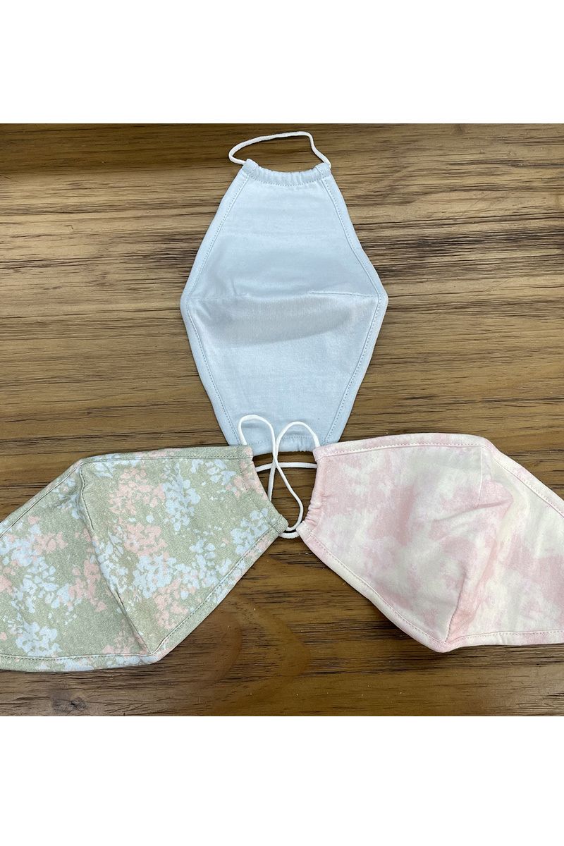 MASKS & ACCESSORIES