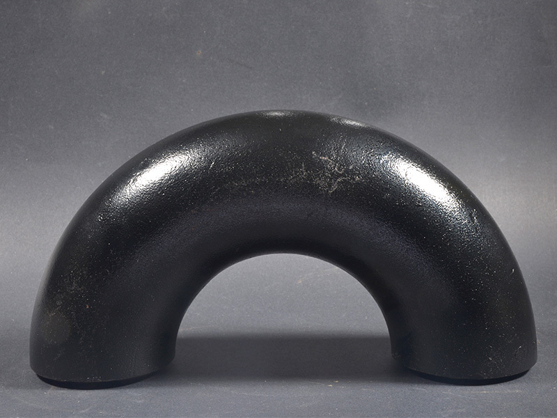 FLANGES AND PIPE FITTINGS