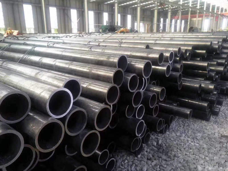TUBE FOR GAS CYLINDER