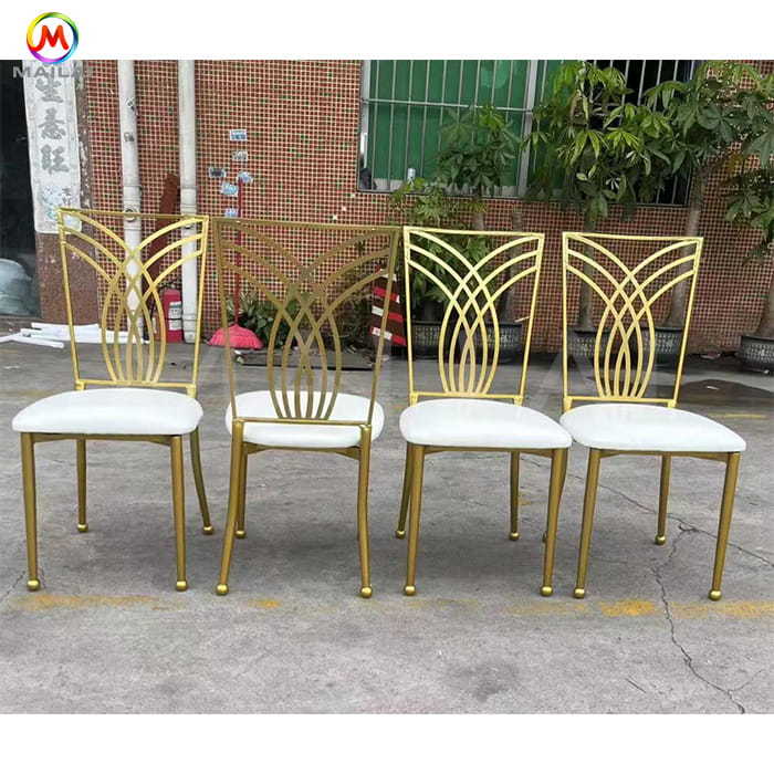 China Foshan Factory Wholesale Metal Golden Gold Wedding Event Tiffany Chairs Wedding Chiavari Chair