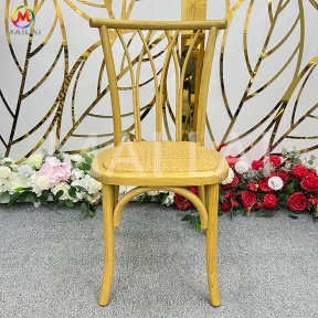 Factory Direct Sales New Twist Chair Wooden Stackable Hotel Banquet Dining Chai