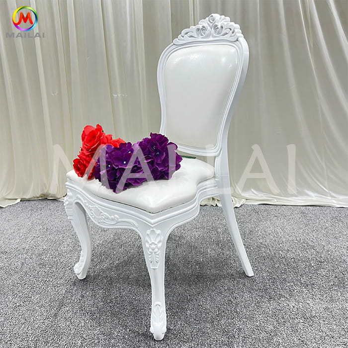 Wholesale Cheaper Plastic Tables and Chairs for Events Unique Design Resin Luxury Used for Hotel Chairs Durable Banquet Chairs