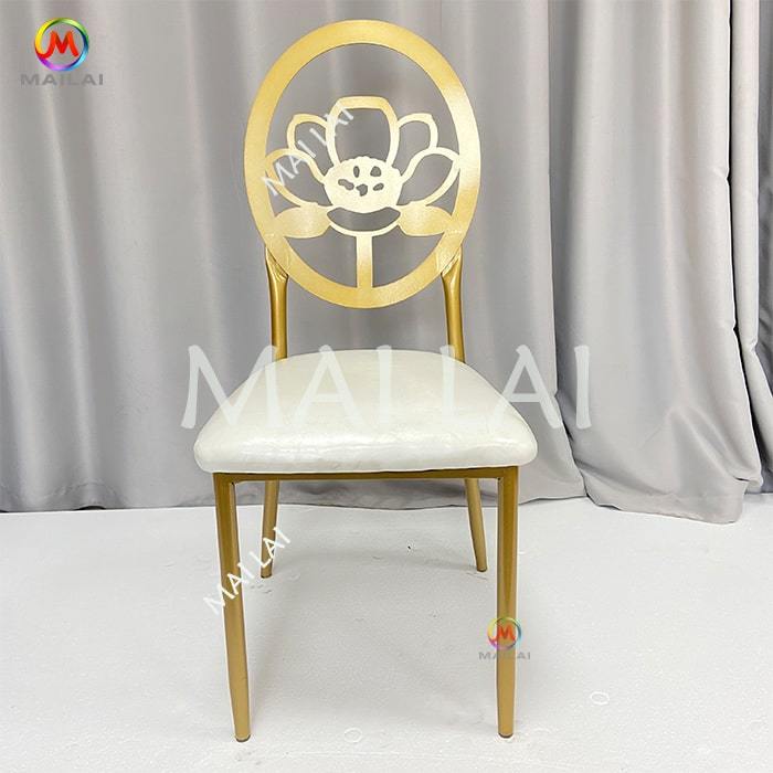 Wholesale Stackable Wedding Gold Iron Event Chairs Metal Chiavari Chairs for Banquet