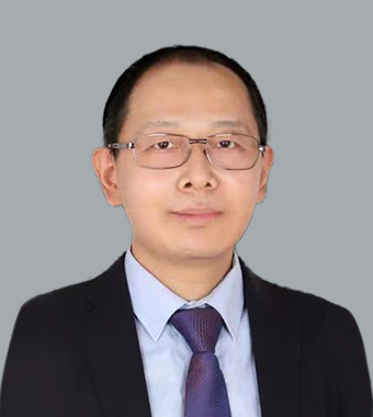 张培龙