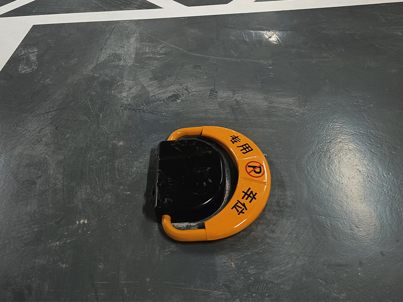 Parking lock solution