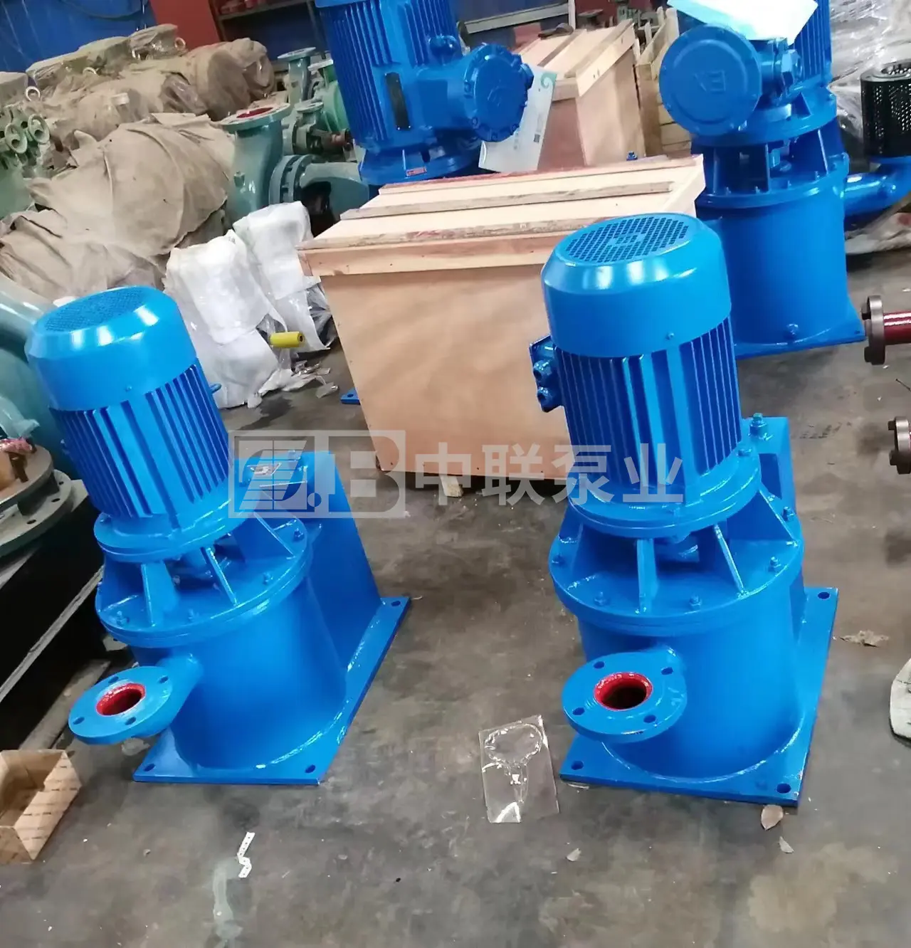 Vertical self-priming centrifugal pump WLZ without obstructions